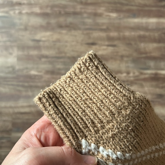 Banana Republic sweater in great condition - Picture 3 of 5